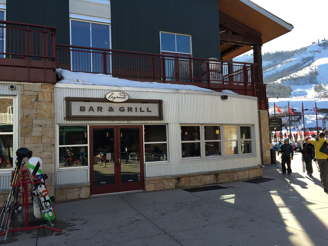 Legends Bar & Grill