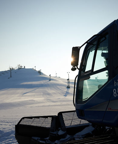 Morning Trail Grooming In Mt. Brighton, MI.