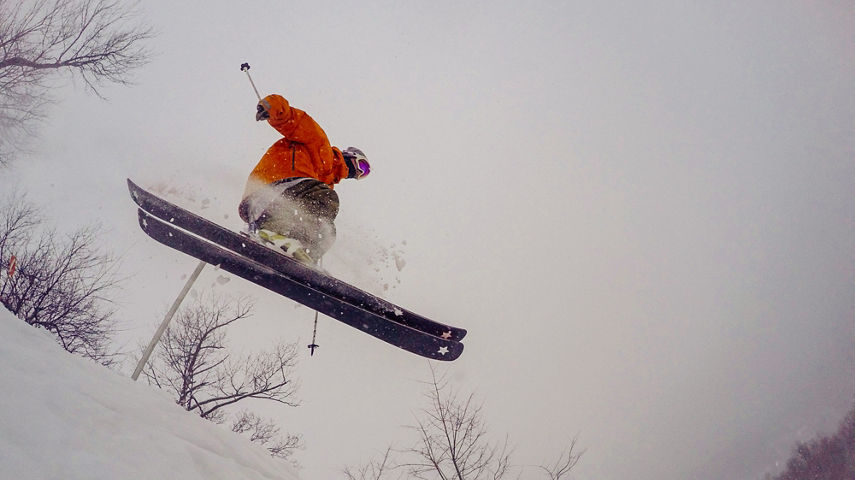 Skier Gets Air Off of Gunbarrel at Roundtop