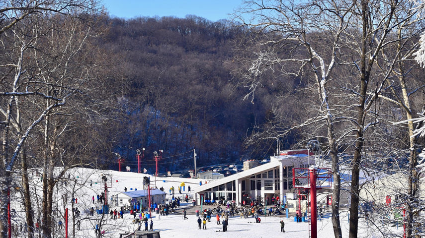 Base Area Lodge at Snow Creek