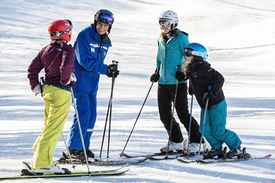 Private Ski School lesson at Wilmot Mountain