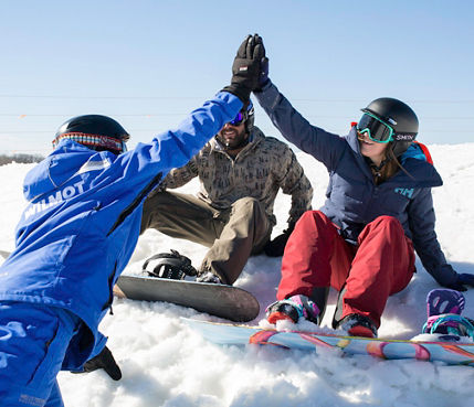 Snowboard school at Wilmot Mountain