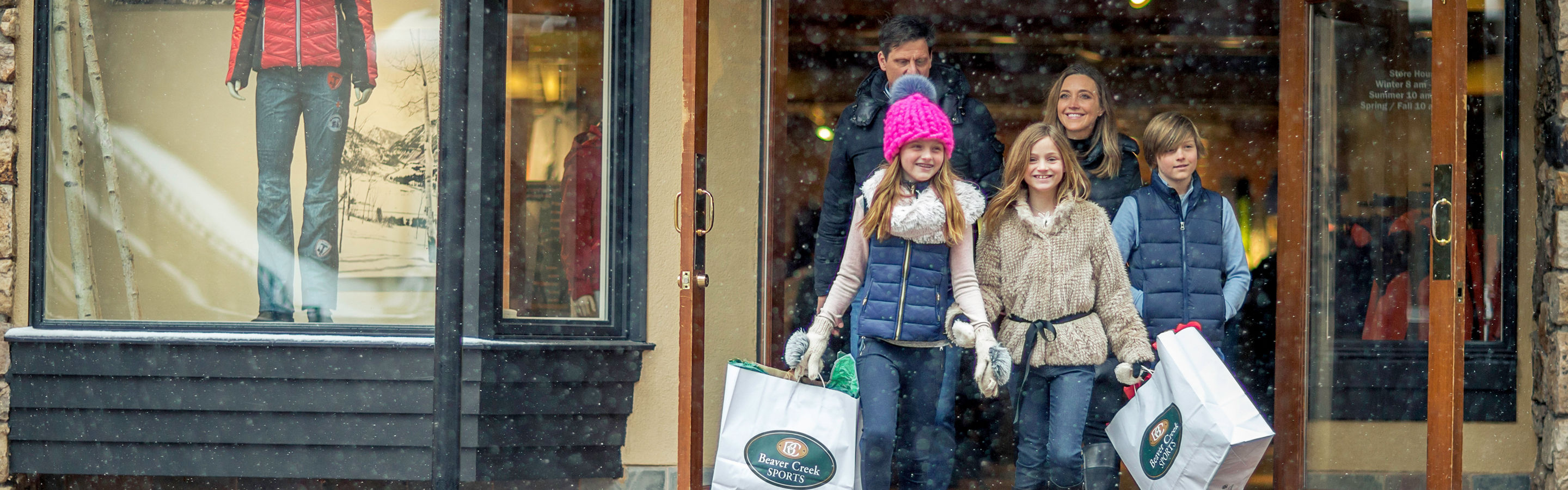 Family explores the retail and rental options in Beaver Creek, CO