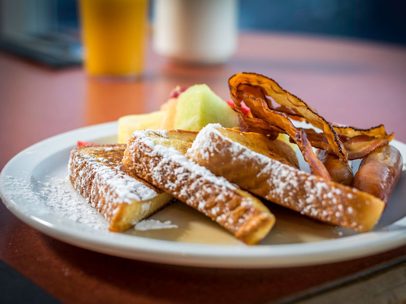 Breakfast included with the early morning Fresh Tracks program in Whistler Blackcomb.