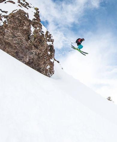 Skier enjoys deep powder in Kirkwood, CA.