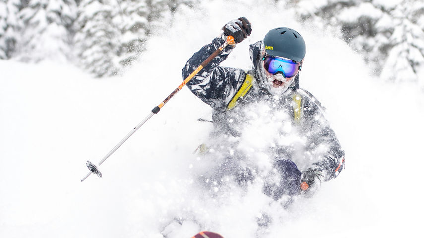 Skier enjoys deep powder in Kirkwood, CA.