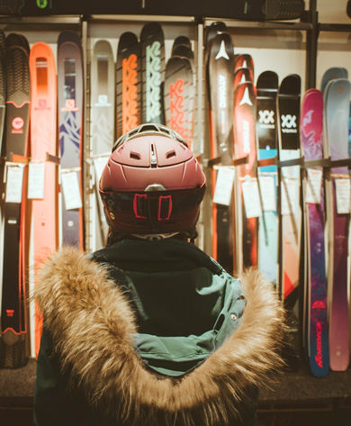 Looking a ski rental options in Heavenly, CA.