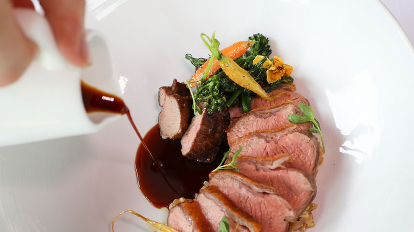 Food and Beverage at Helen's Restaurant