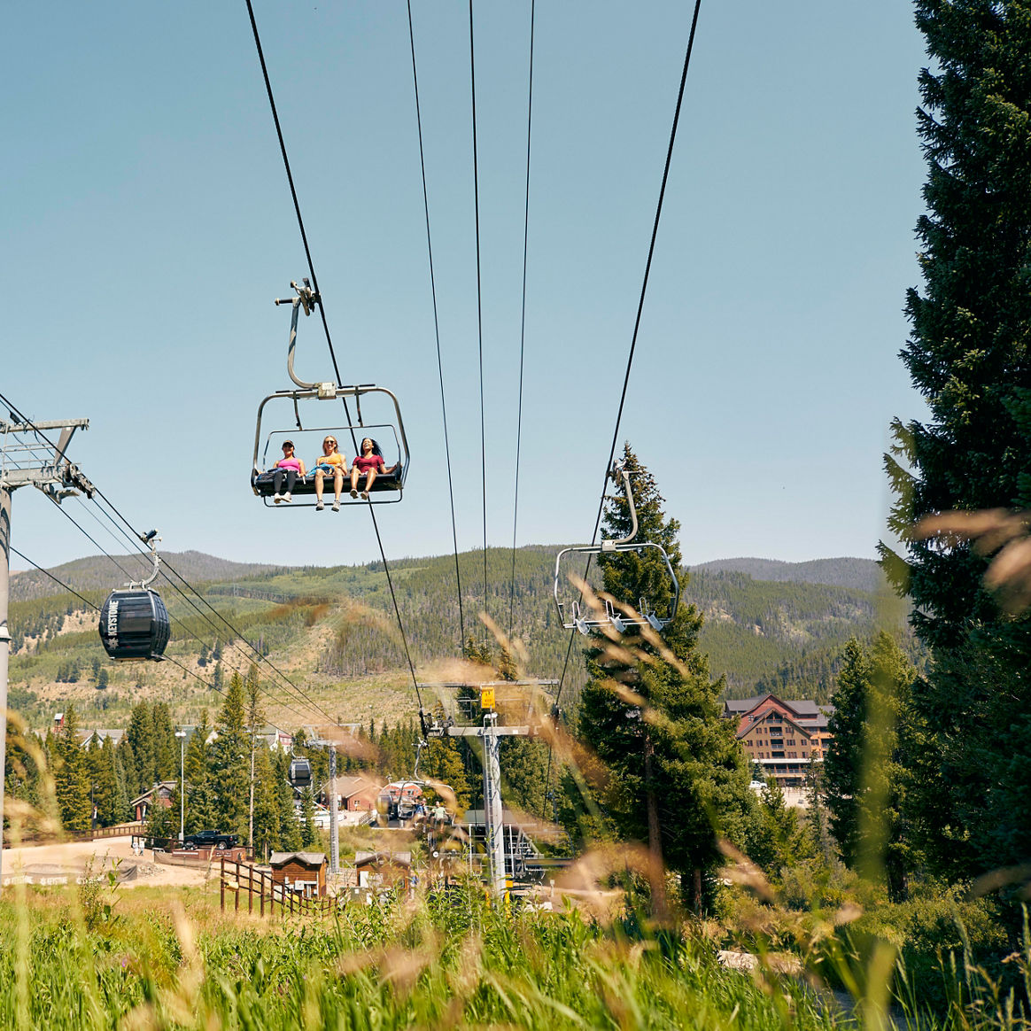Family enjoys summer activities in Keystone, CO.