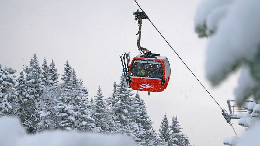 Gondola takes skiers to top of the mountain in Stowe, VT.