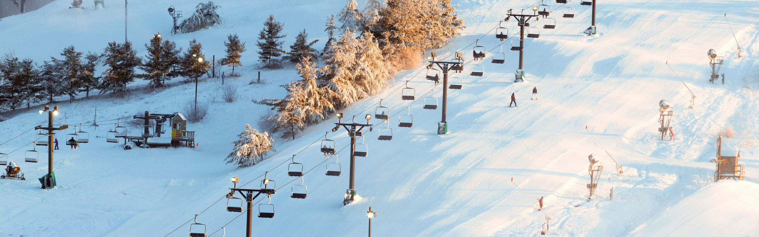A scenic view of Boston Mills Brandywine on a winter afternoon