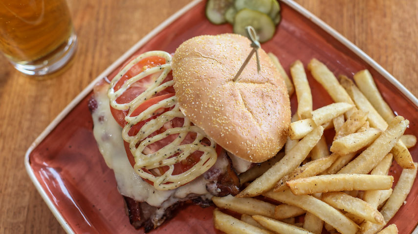 Food at Wildcat Lounge Laurel Mountain 2019