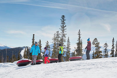 Family enjoying Kidtopia in Keystone, CO.
