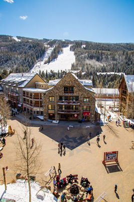 Friends enjoy lodging amenities and the surrounding areas in Keystone, CO.