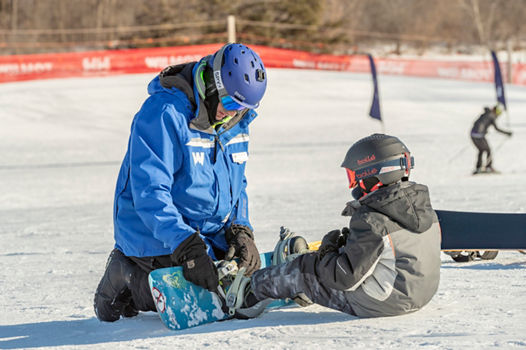 Children's Snowboard Lessons at Wilmot Mountain
