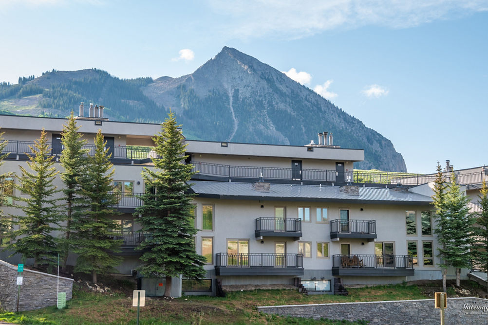 Exterior of Gateway Condominiums at Crested Butte Mountain Resort