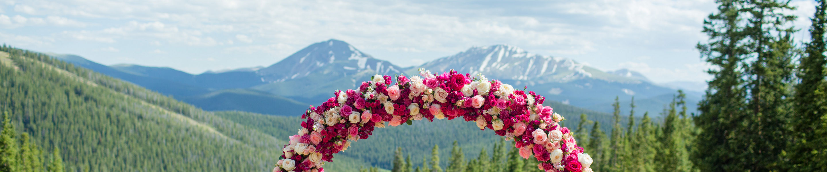Summer Wedding Imagery at Timber Ridge Lodge at Keystone