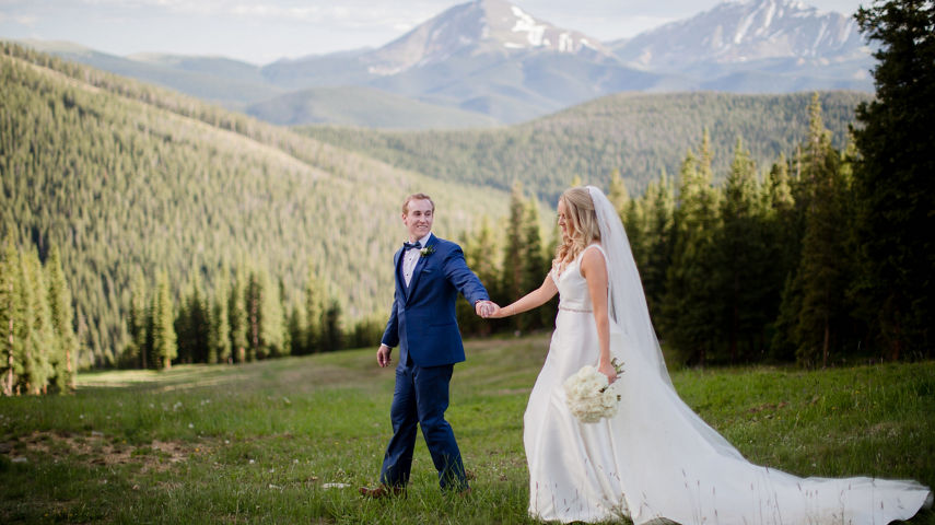 Summer Wedding Imagery at Timber Ridge Lodge at Keystone