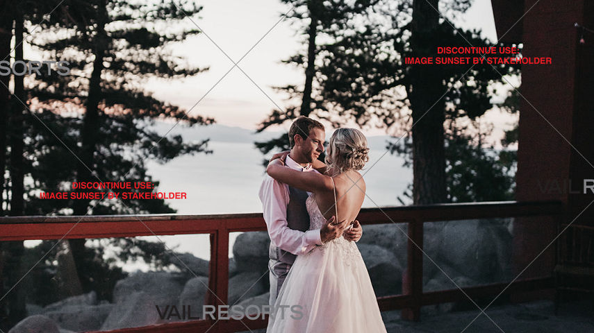 Scenic Wedding Couples Portrait at Lakeview Lodge at Heavenly