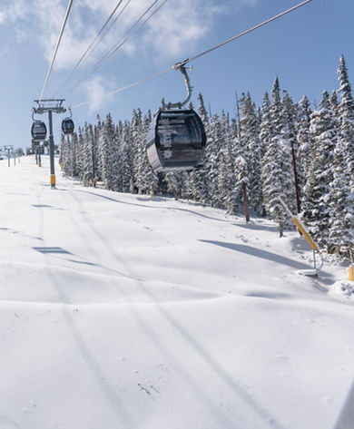 Early season scenic views with blue skies after fresh snowfall in Keystone, CO.