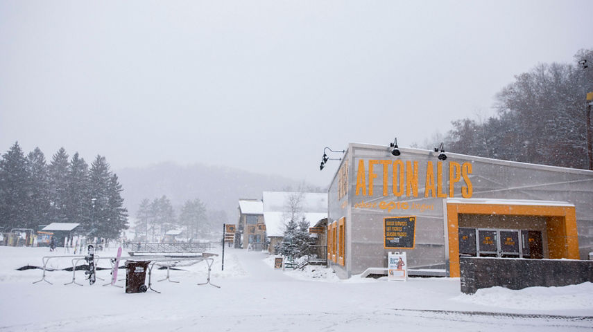 Snowy Alps Village at Afton Alps