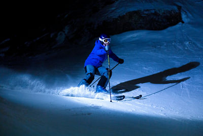 Skiing at night on Crotched Mountain