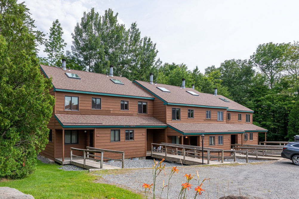 Exterior of Condo Building at Mount Snow Resort