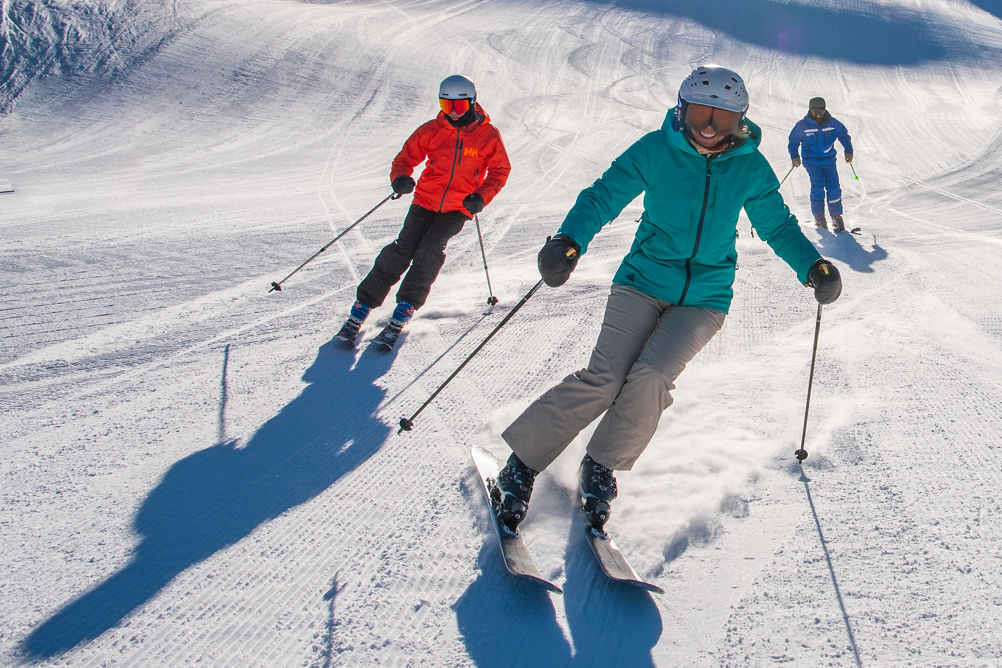 Adult ski group lesson in Crested Butte