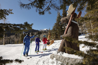 Family Skiing in High Meadow Park at Park City
