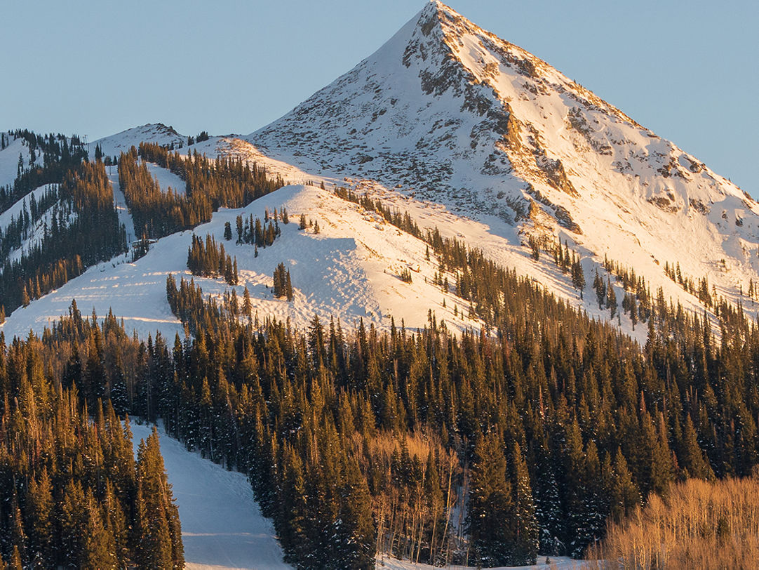 Ski Vacation Packages, Ski Resort Packages, Ski Trip Deals