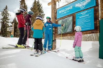 Instructor Shows Off McCoy Park to Family at Beaver Creek Resort