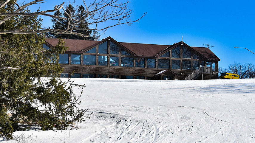 Winter Scenic Image of Laurel Lodge at Laurel Mountain