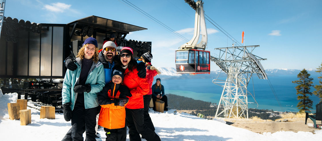 Family Picture at DJ Cat at Heavenly