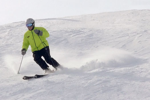 Skier Makes Downhill Turns at Roundtop