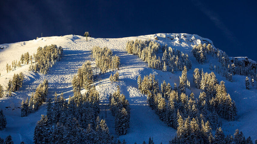 Scenic Run with Snowboarder at Kirkwood