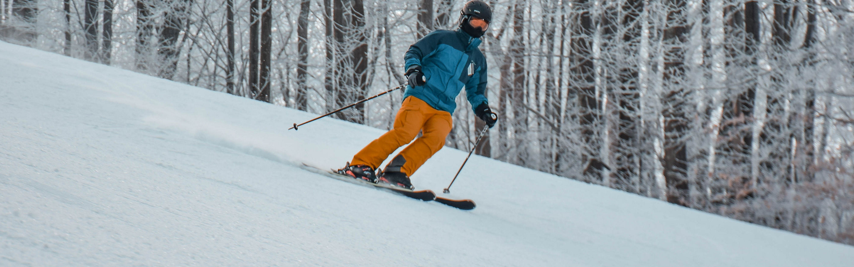 Skiing at Hidden Valley-PA Ski Resort