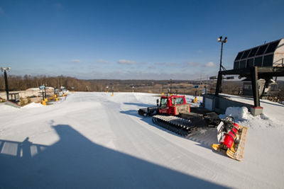 Groomer on the hills at Paoli before open