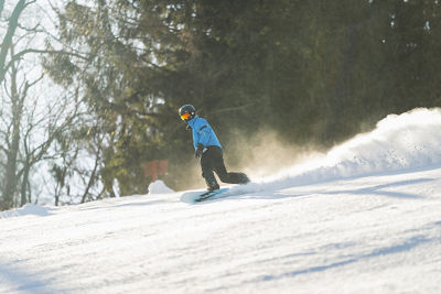 Snowboarding at Laurel Mountain Ski Resort