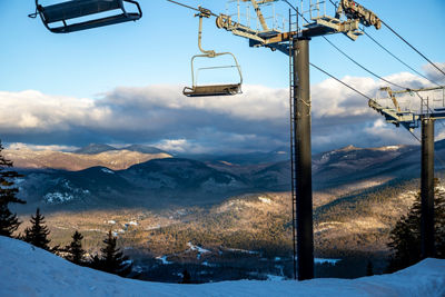 A pretty view of the Attitash Chairlift