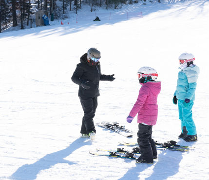 Group Ski Lesson at Afton Alps, MN