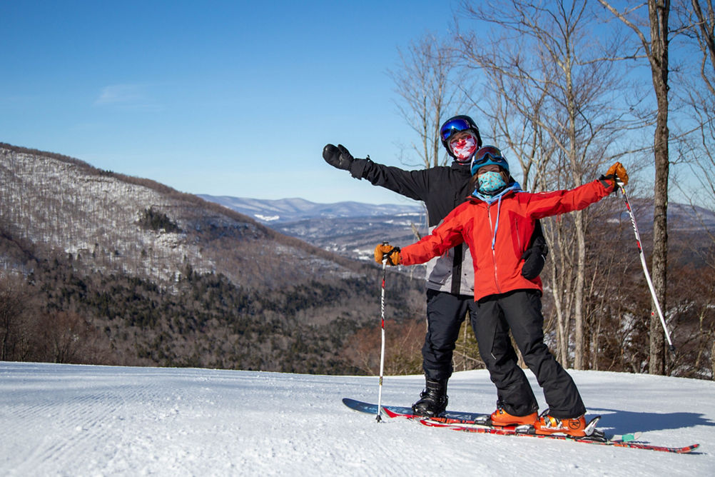 Couple enjoys sunny day at Hunter Mountain