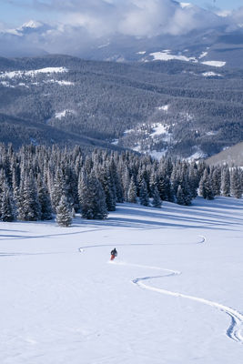 First tracks on a pretty winter morning at Vail