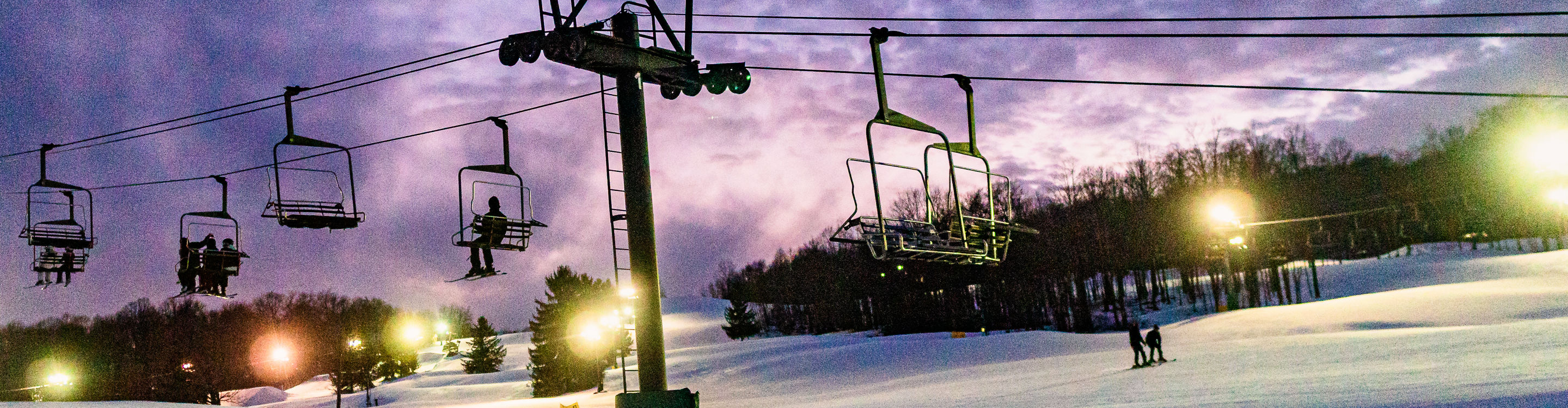 Guests enjoy a winter day at Alpine Valley