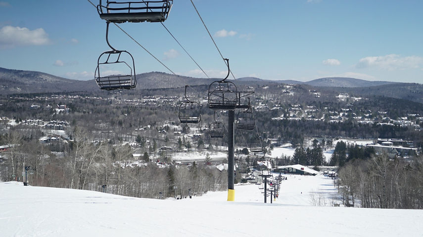 Tumbleweed over Cooper's Junction looking at Sundance Base Lodge and Valley at Mount Snow