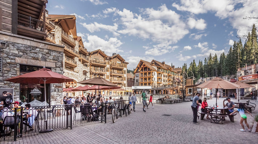 Live Music in the Village at Northstar