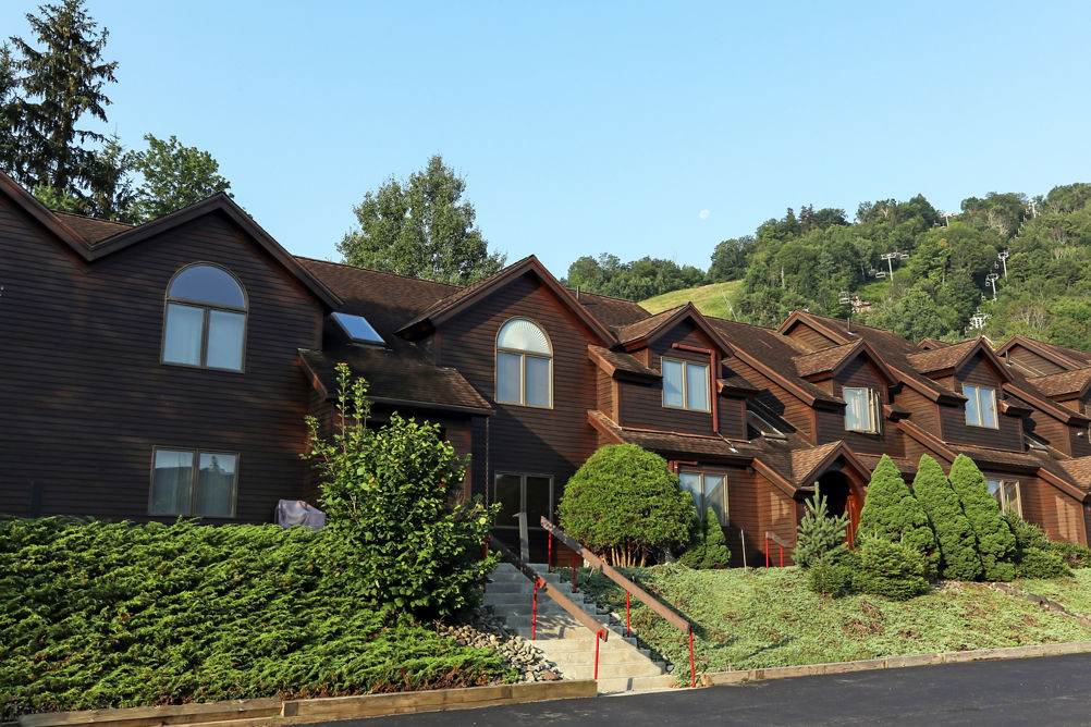 Exterior of Liftside Village Condos at Hunter Mountain Resort
