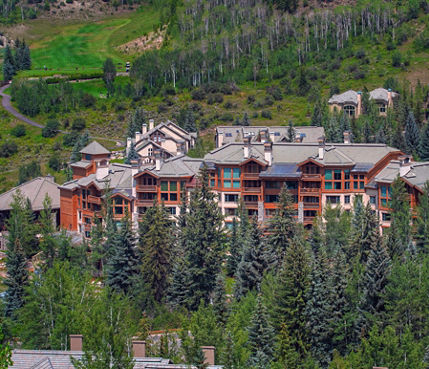 Exterior of The Elkhorn Lodge at Beaver Creek Resort