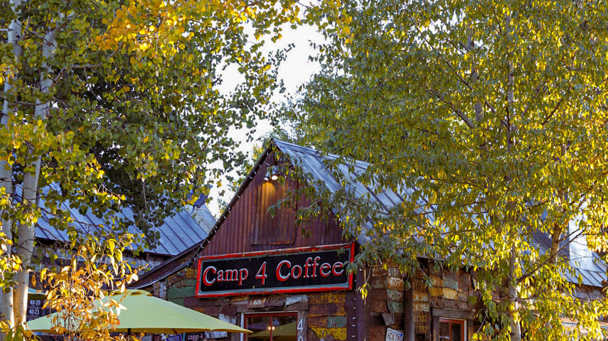 Camp 4 Coffee during the start of fall foliage in Crested Butte