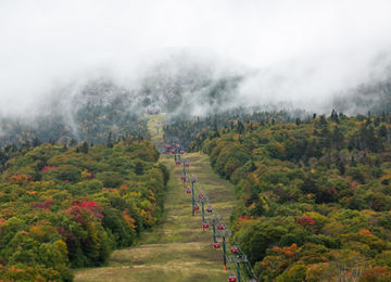 Stowe Gondola cloudy start to fall foliage