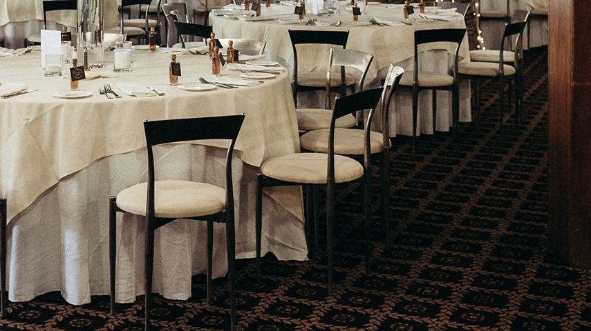Wedding Tablescape at Roundhouse Cafe at Okemo